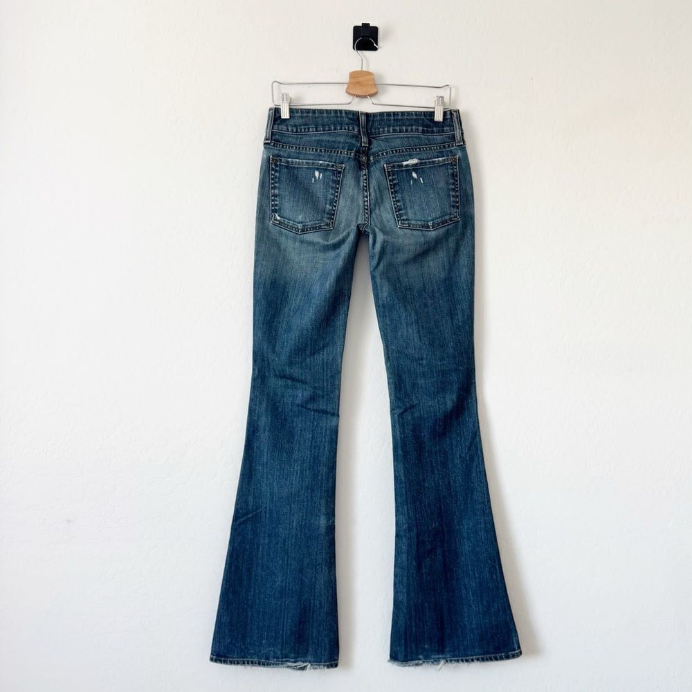 Vince Flare Low Rise Jeans in Mykonos Wash Distressed Size 28 - Picture 5 of 14